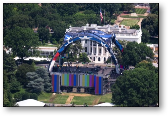 Trump's UFC fight on White House lawn